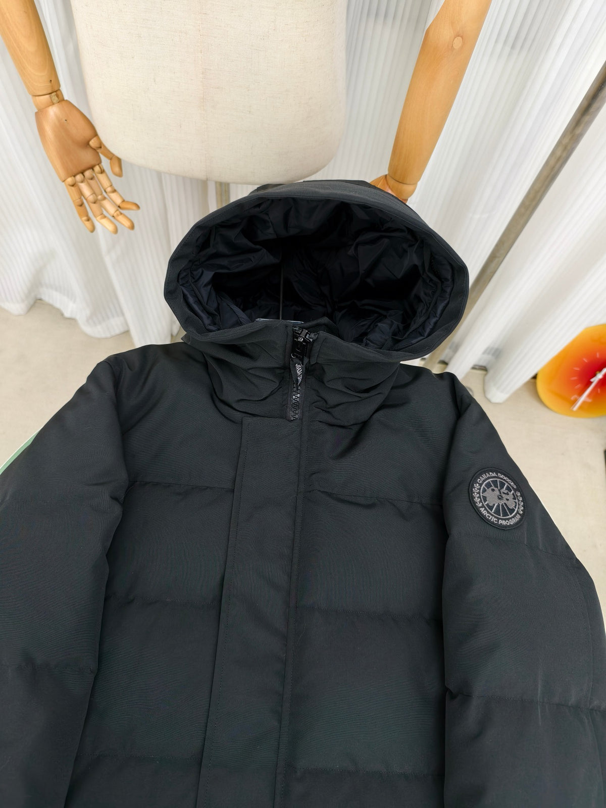 Canada Goose Wyndham Fur-Trim Hooded Down Jacket