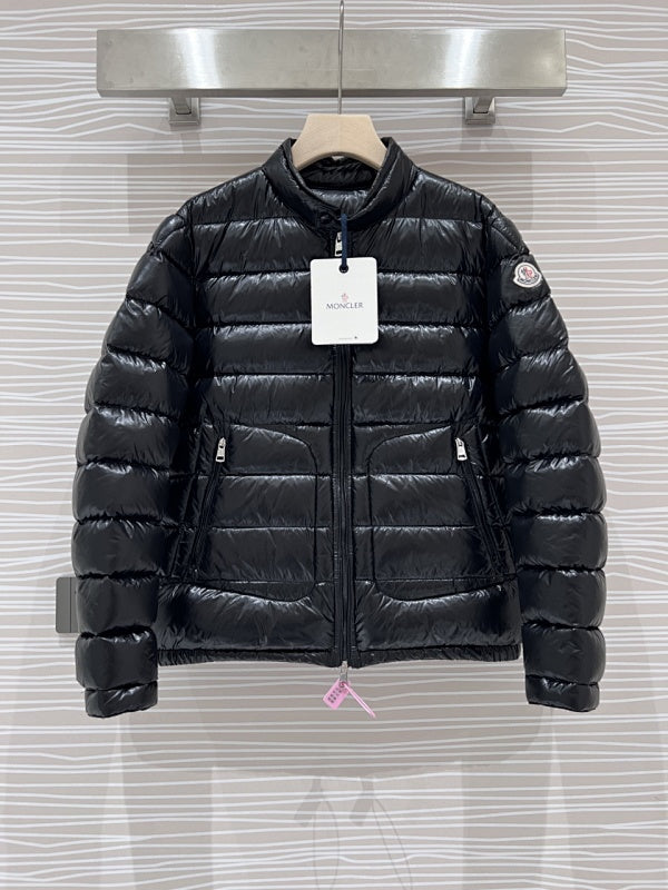 Moncler Acorus Lightweight Stand-Collar Down Jacket - Black
