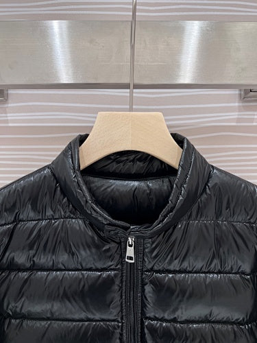 Moncler Acorus Lightweight Stand-Collar Down Jacket - Black