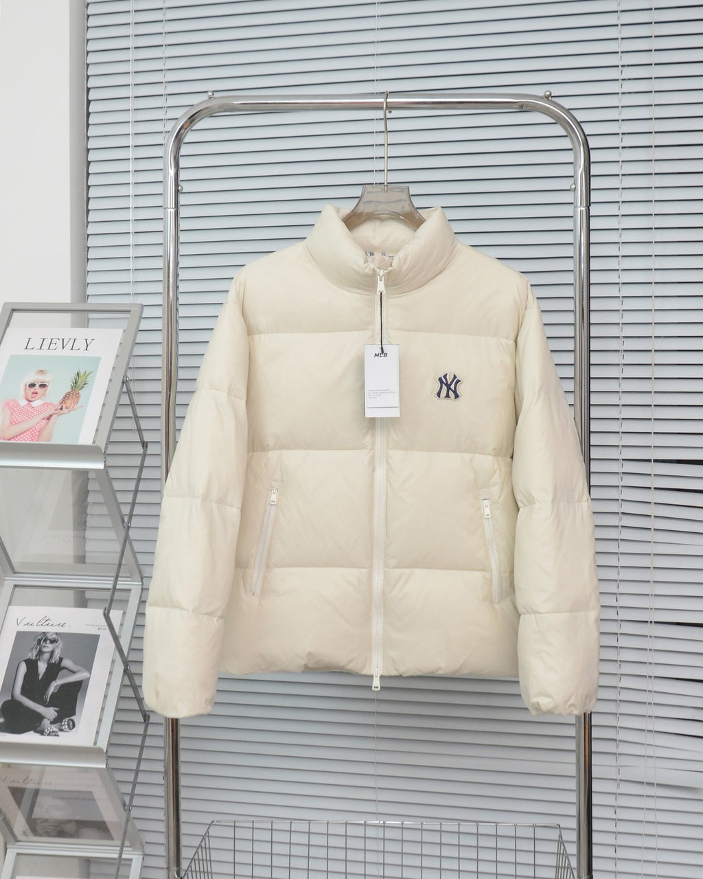 MLB NY Logo Puffer Jacket with Oversized Back Graphic