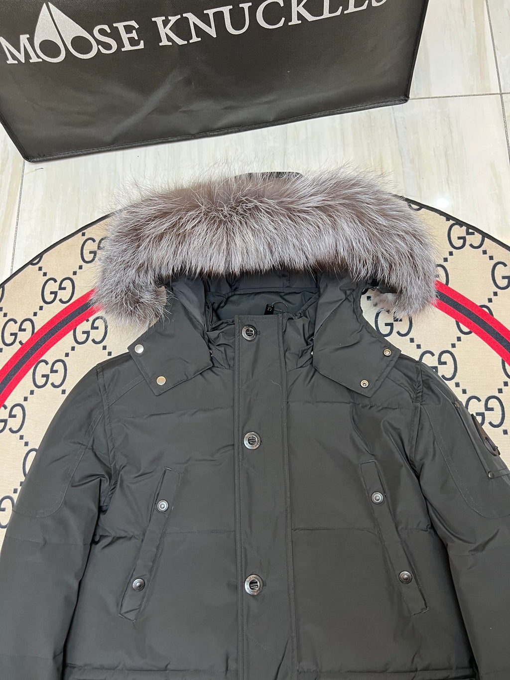 Moose Knuckles Men's Hooded Puffer Jacket – Style 07