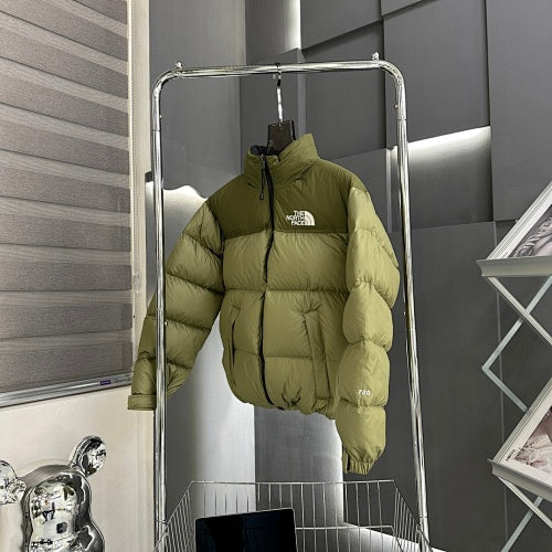 The North Face Black Puffer Jacket – '90s-Inspired Style