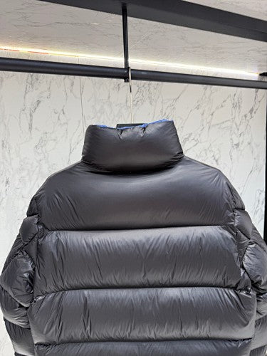 Moncler F055 Unisex Stand-Collar Down Jacket - Black