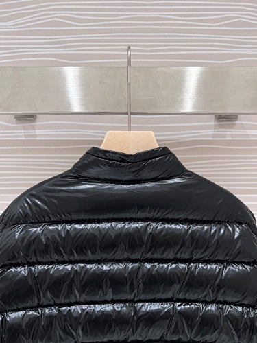 Moncler Acorus Lightweight Stand-Collar Down Jacket - Black