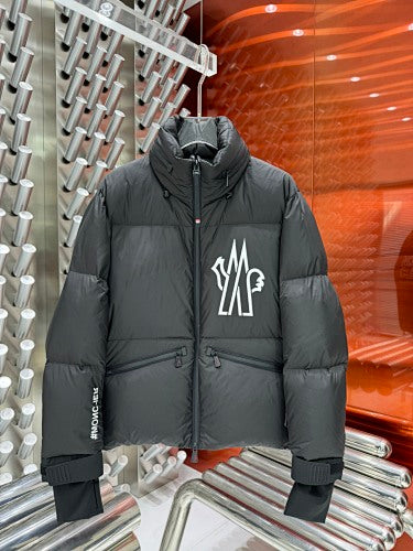 Moncler Verdons Stand-Collar Down Puffer Jacket