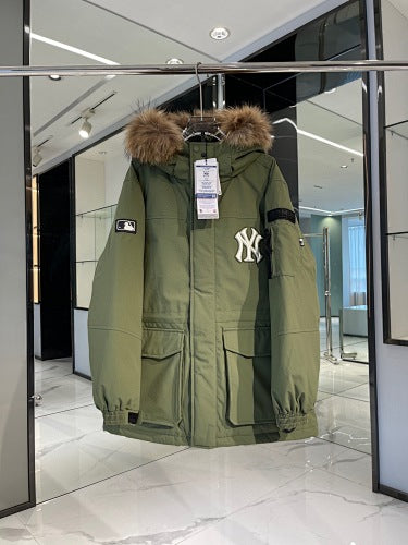 MLB Unisex Logo Fur-Trim Hooded Down Jacket