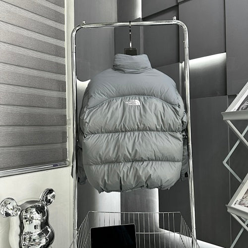 The North Face Black Puffer Jacket – '90s-Inspired Style