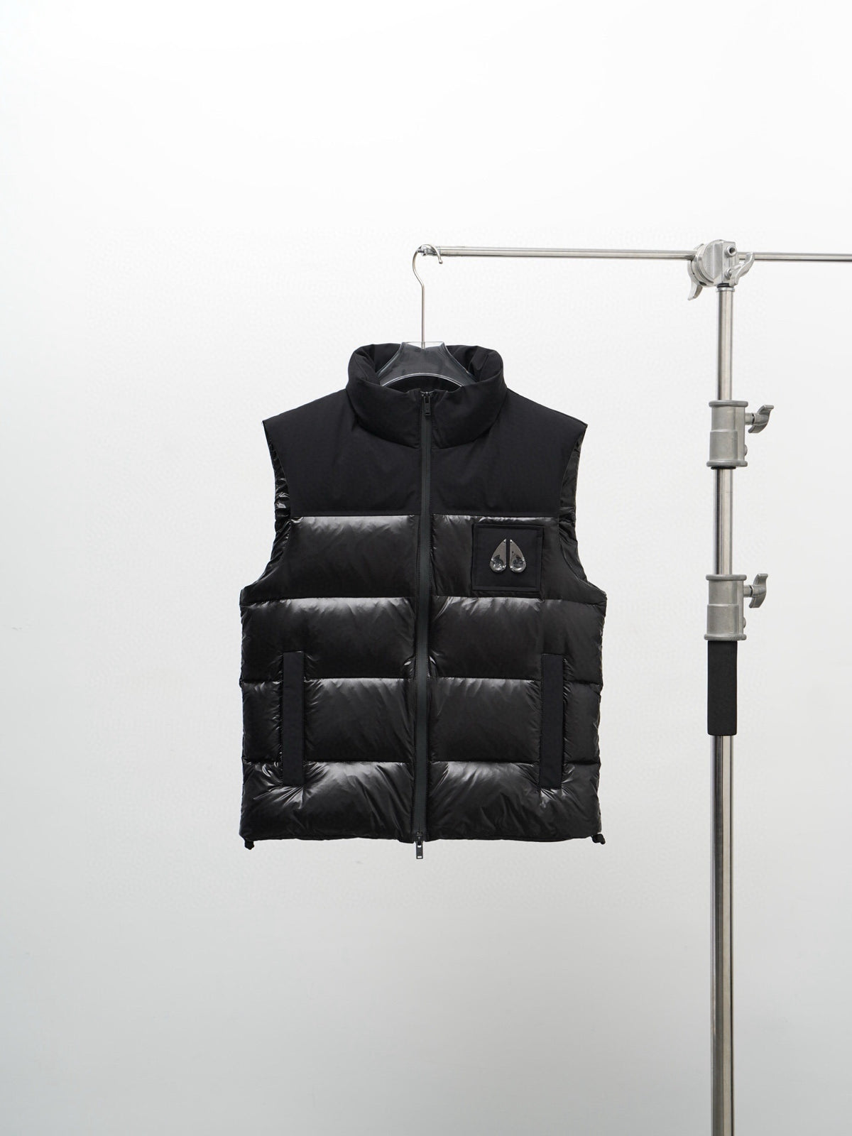 Moose Knuckles Unisex Stand-Collar Down Puffer Vest