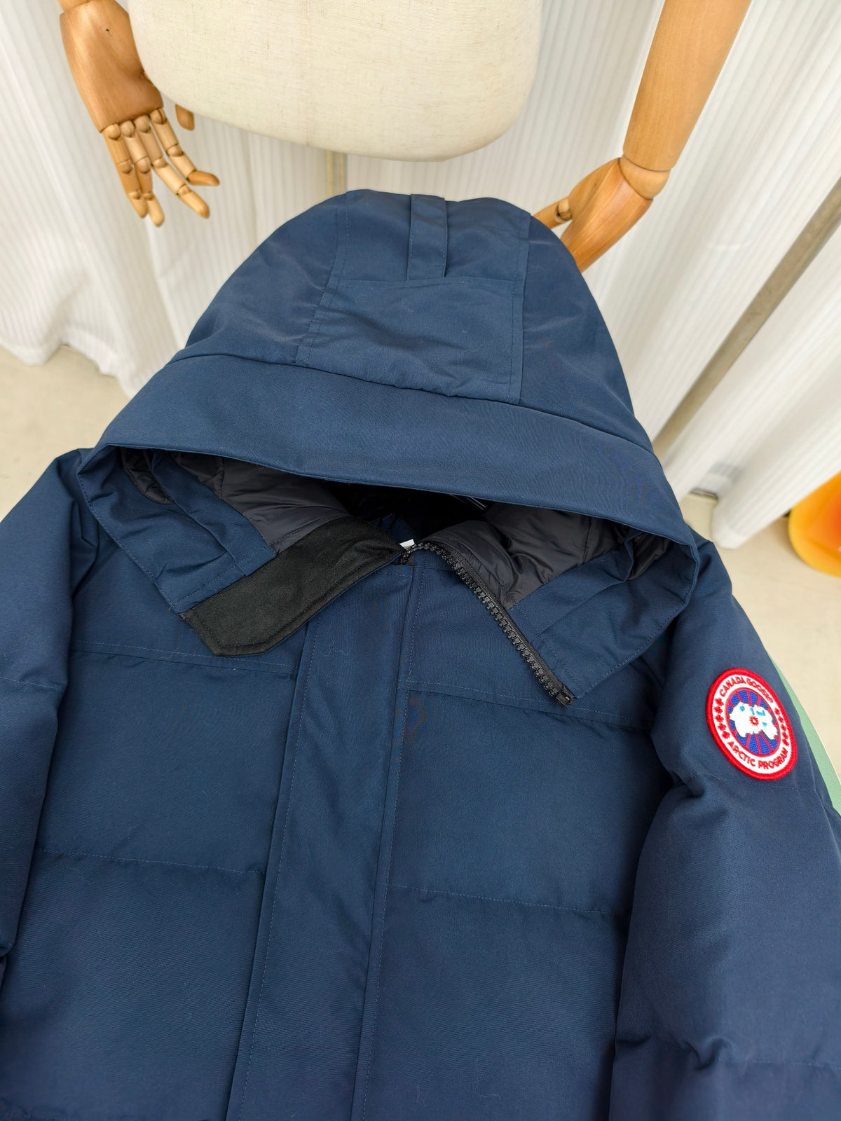 Canada Goose Wyndham Fur-Trim Hooded Down Jacket