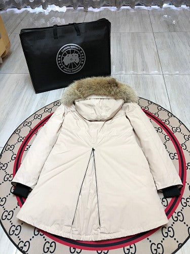 Canada Goose Unisex Hooded Parka - Style 06