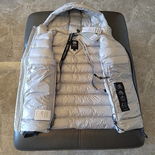 Canada Goose Quilted Hooded Puffer Jacket - Style 2227