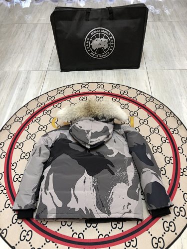 Canada Goose Kids' Unisex Hooded Parka - Style 08